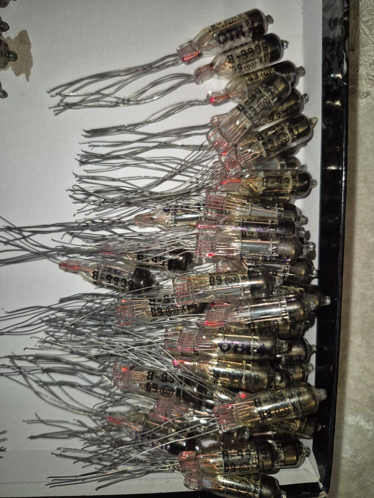 Lot of 34 6S6B-V Triode Miniature Tube MELZ SAME DATE 09/1960 NEW
