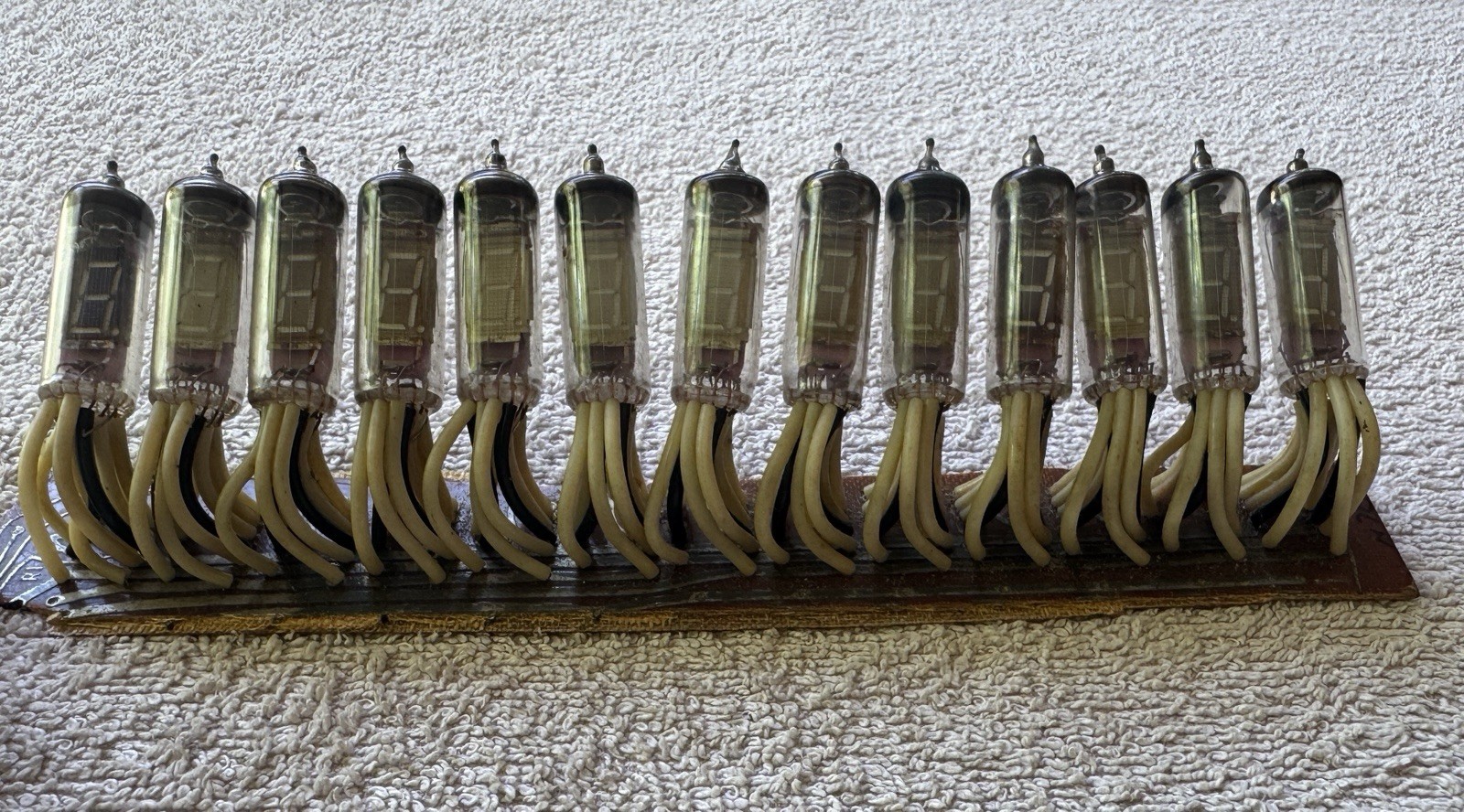 IV-6 VFD Soviet Tubes for Clock DIY, On Board, Pulled from Working Unit, 13 pcs