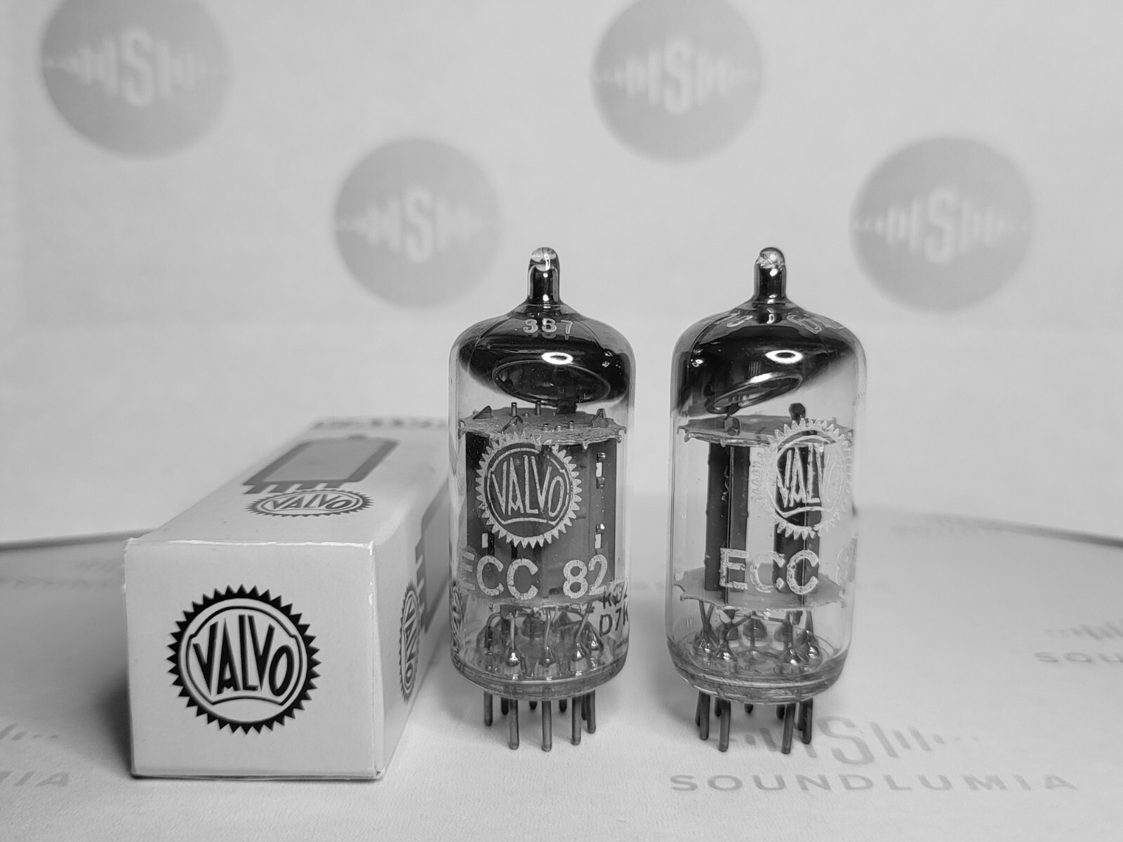 Valvo ECC82 12AU7 Matched Pair 30° Getter Long Plates – Hamburg 1957/58 K62