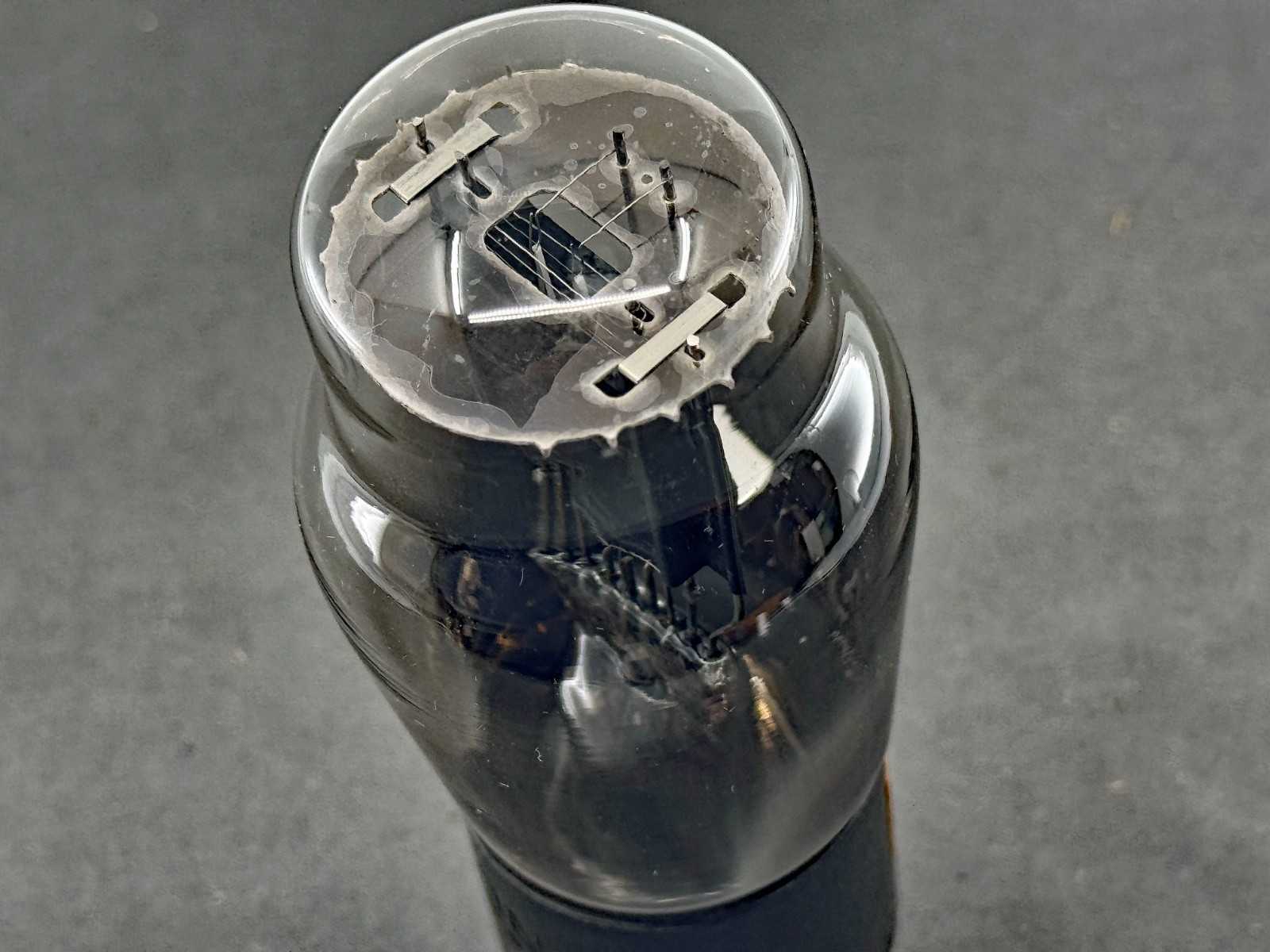 (1) Rare National Union 483 Power Triode Black Plate Engraved Base Tests Strong