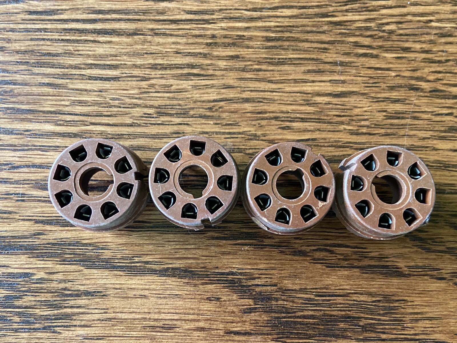 4 NOS Vintage Brown 8-Pin Octal Vacuum Tube Sockets PC BOARD MOUNT PCB