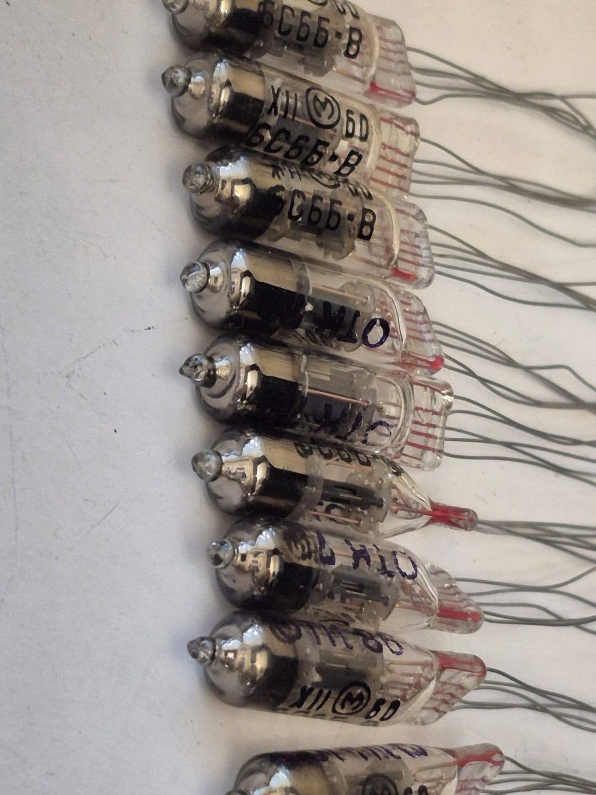 Lot of 34 6S6B-V Triode Miniature Tube MELZ SAME DATE 09/1960 NEW