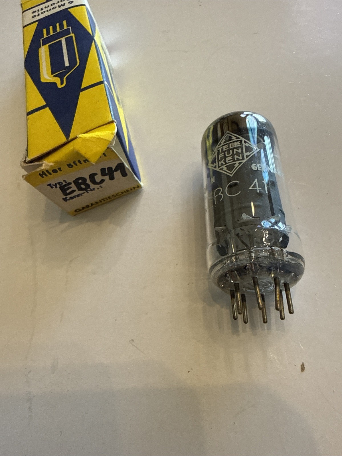 TELEFUNKEN EBC 41 Double Diode/Triode Pipe Tube New Boxed Tu19