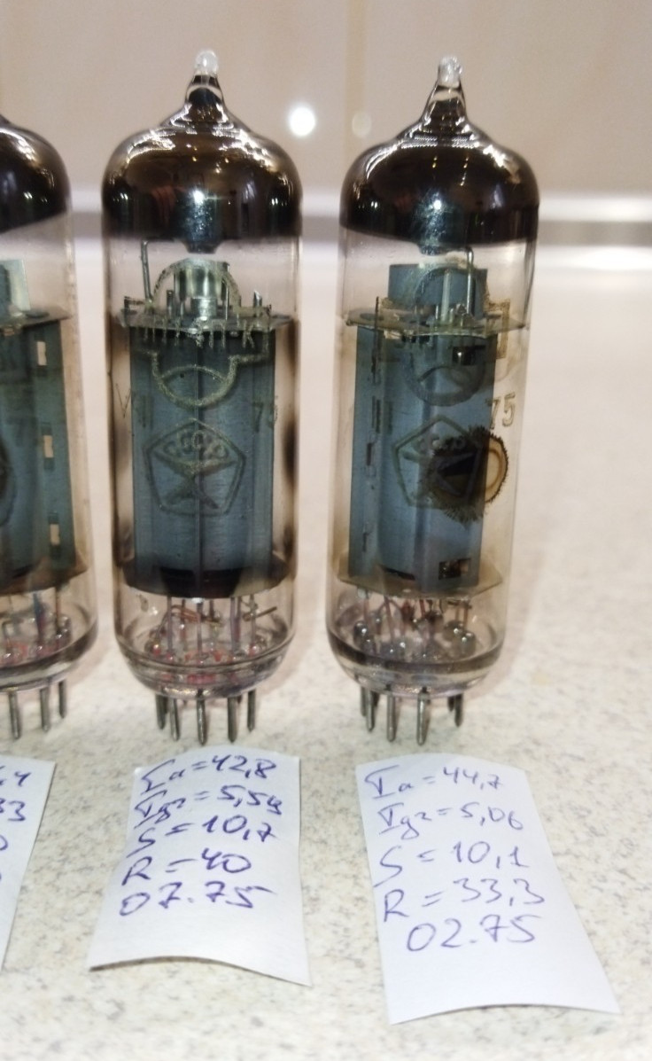 6P14P-K REFLECTOR 197x year x4 40…44mA ( EL84 6П14П ) Vacuum Pentode tubes