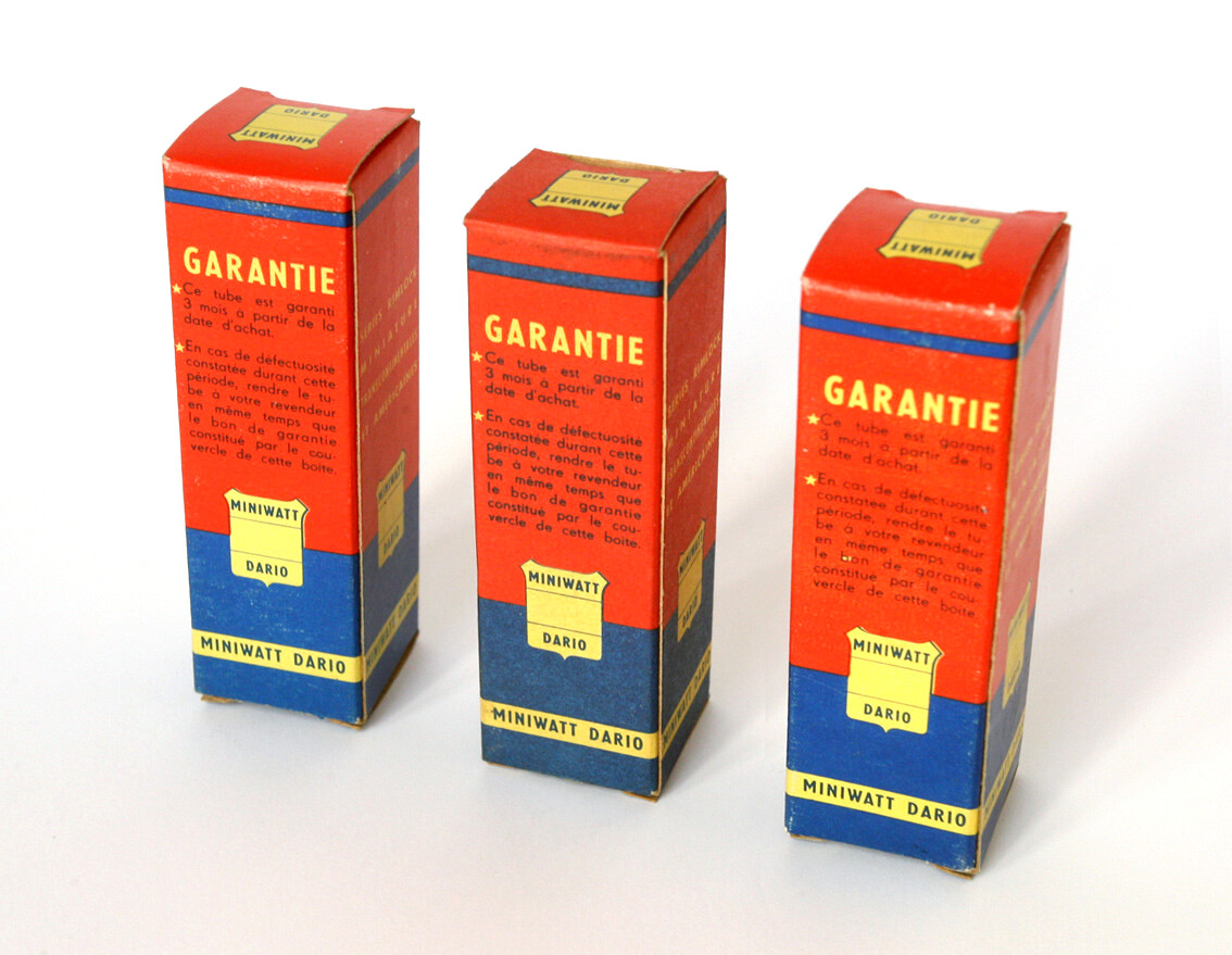 NOS 3x MINIWATT DARIO E81L [6686] pentode tubes vacuum Holland vintage BOXED