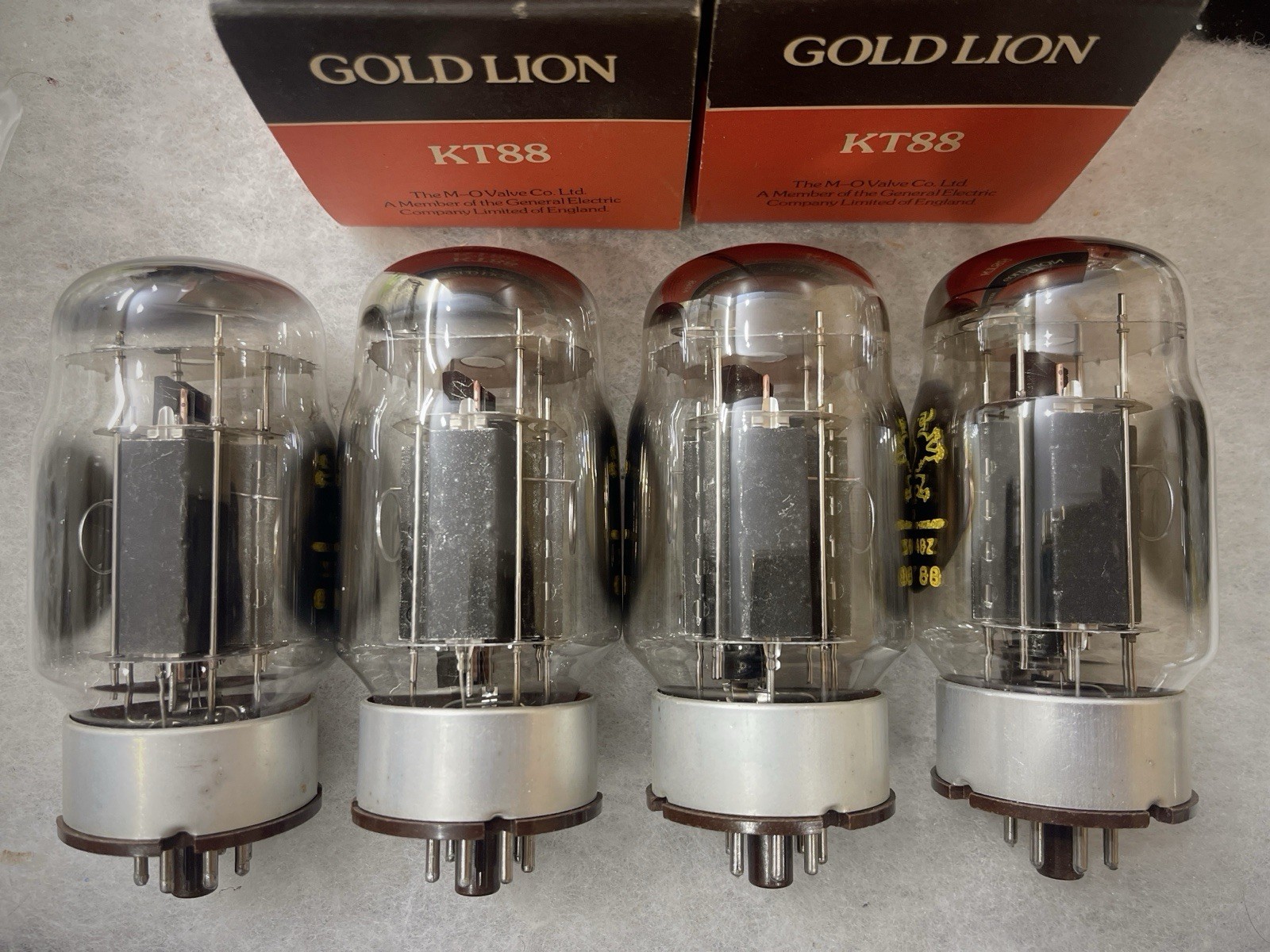 Genalex Gold Lion KT88 6550 Brown Base Dirty Black Plate Tested Full Box