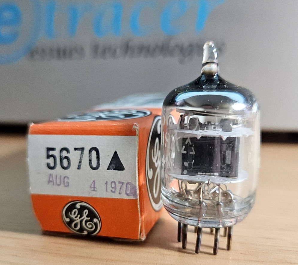 5670 2C51 GENERAL ELECTRIC 5 STAR BLACK PLATE AUDIO TUBE NOS NIB (1970) #12B49