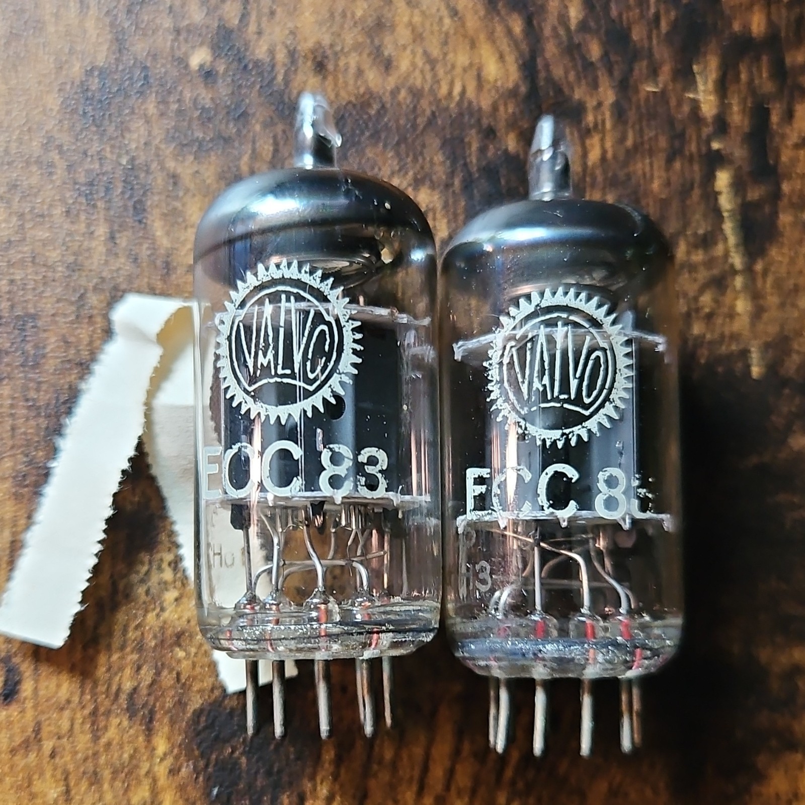 Vintage Pair of Valvo 1959 ECC83 12AX7 Tube 45° Getter I60 Tubes