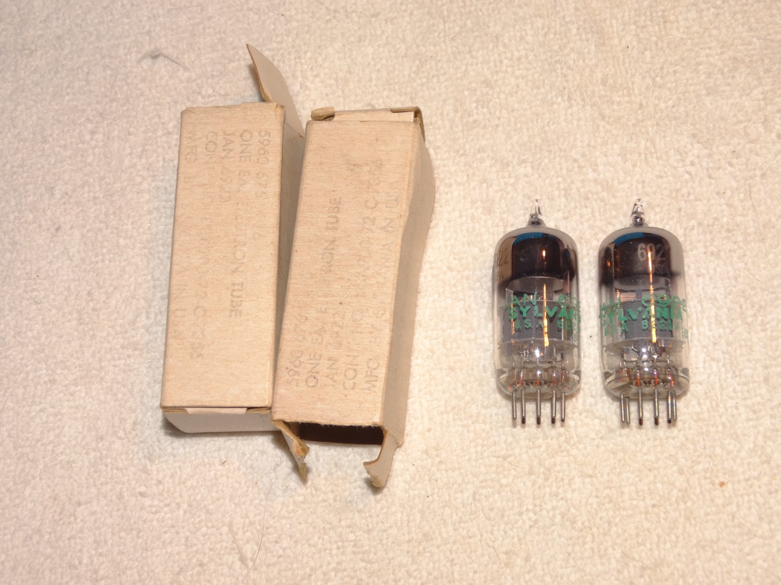 2 x JAN-6922 (6DJ8) Sylvania Tubes*Very Strong Testing Pair*NOS-NIB*Mil Spec*#4