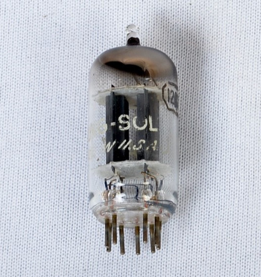 Vintage USA-Made Tung-Sol 12AX7 Preamp Tube – Tests Strong