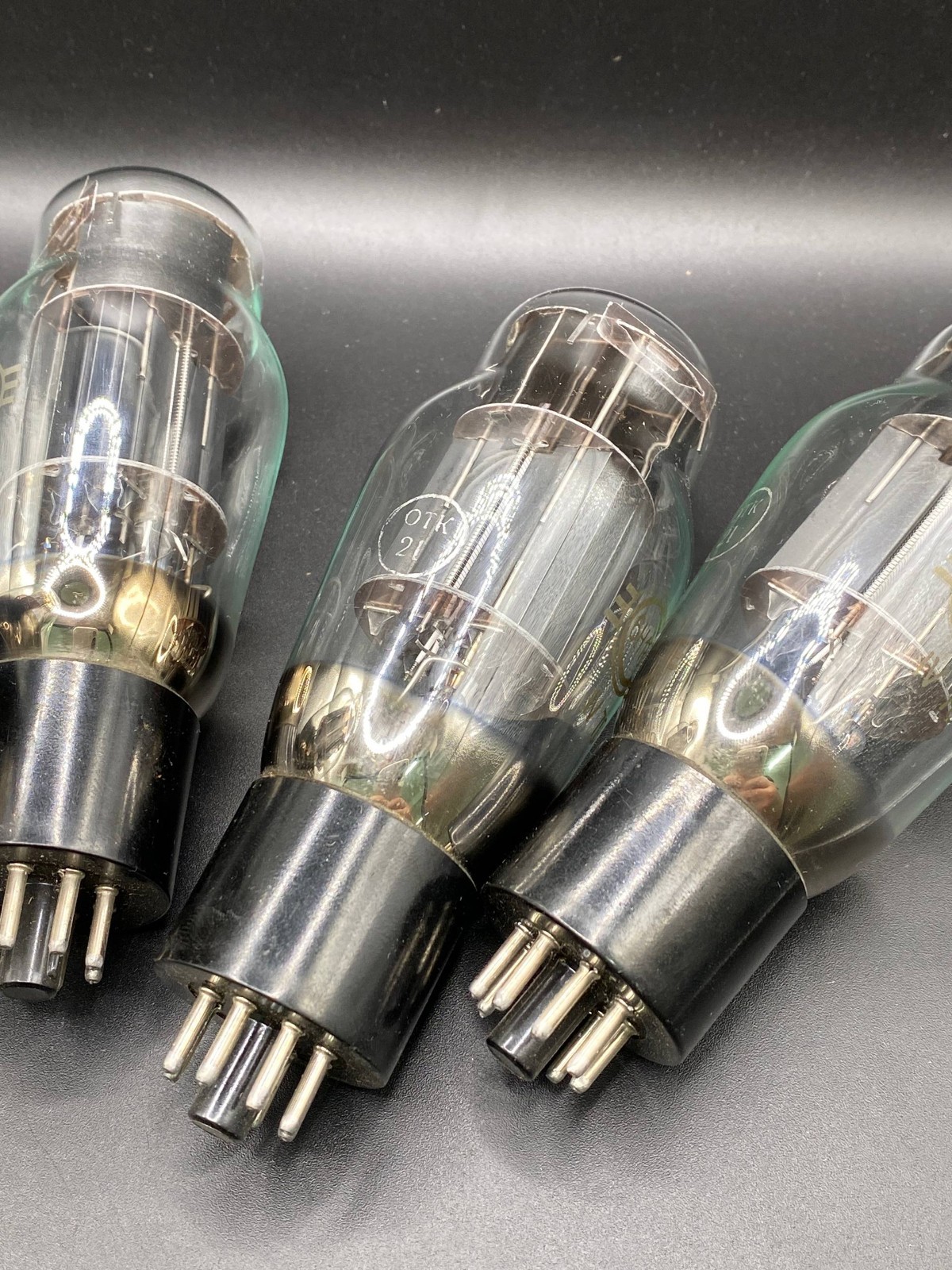 Lot Of 4 6N13S 6Н13С SOVIET DOUBLE TRIODE TUBE NOS SVETLANA New Same Date 04/70