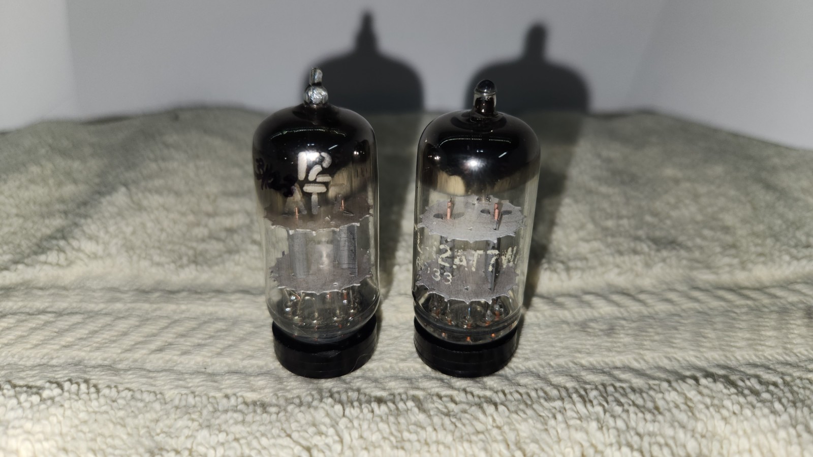 2 Tung Sol GE 12AT7WA ECC81 MATCHED & BALANCED PAIR Vintage Audio Tubes 1960s