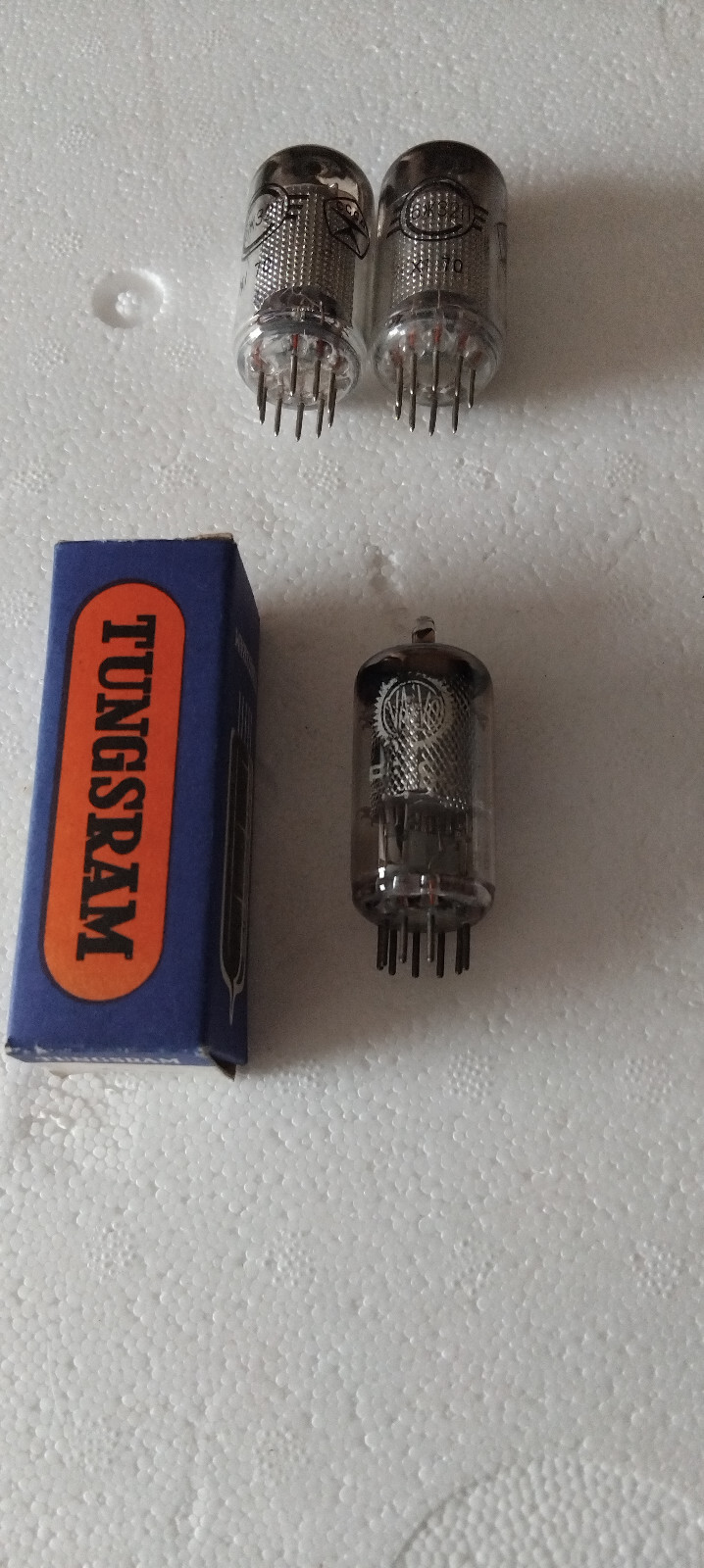 2 pcs 6J32P / 6Zh32P/ 6Ж32П +2 pcs EF86 .MIX tube(2 Svetlana+1 Tungsram+1 Valvo)