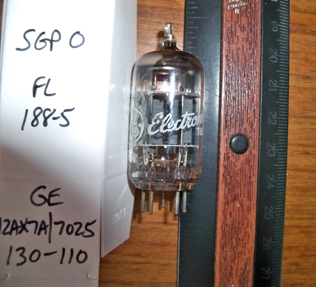 Strong GE Short Gray Plate O Getter 12AX7A / 7025 Tube – 130/110