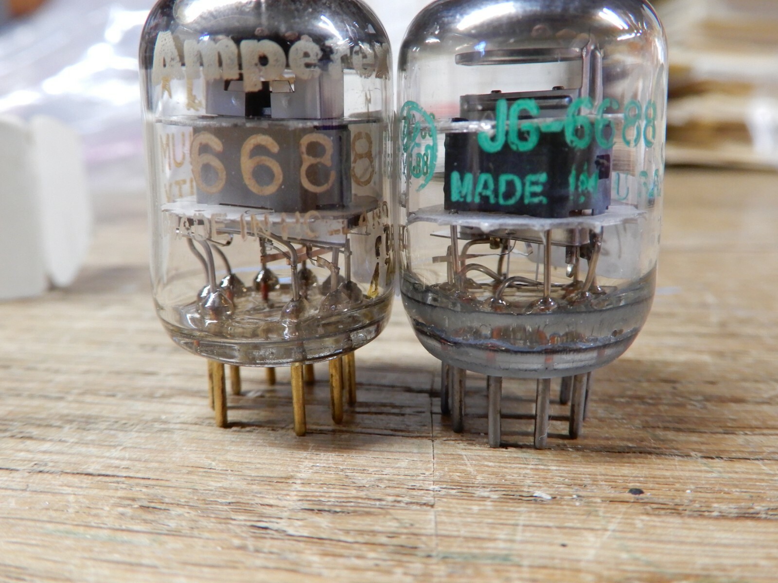 Amperex Gold Pin and GE 6688 Vacuum Tubes Amperex Tested 84% and 73%