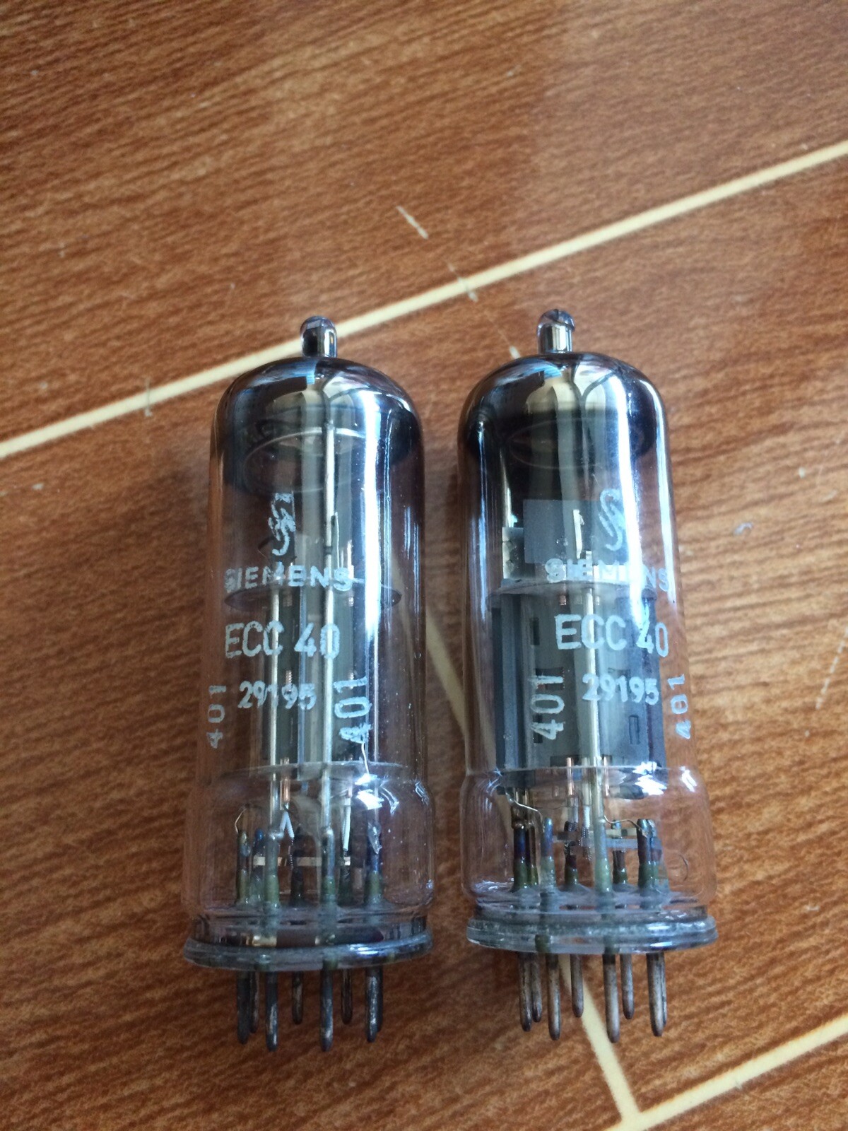 Siemens ECC40/CV3884 Matched Pairs, New Old Stock, New in Box. Stunning Tubes
