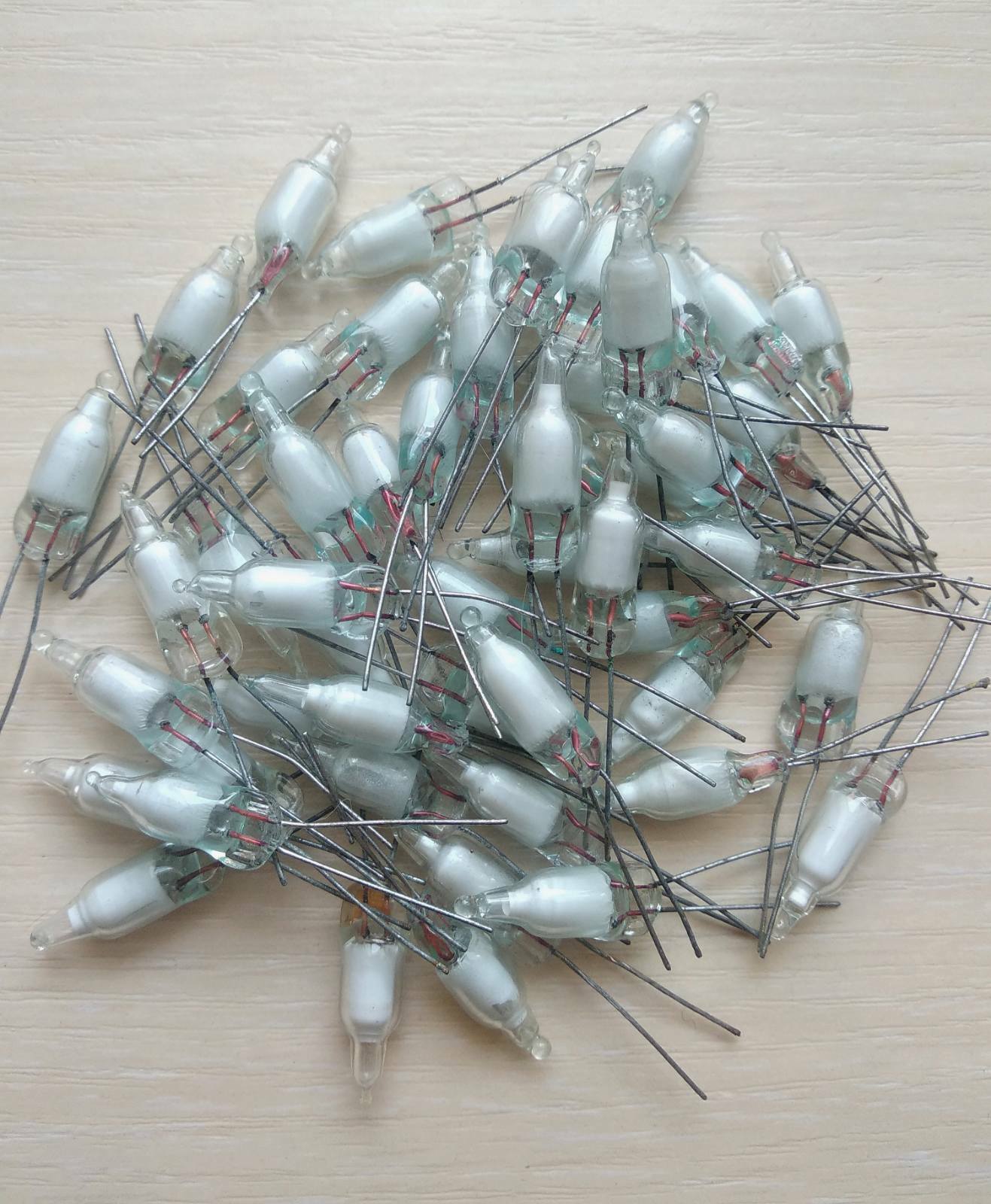 Vintage 20 pcs yellow IN-35 small nixie tube neon luminophore VFD indicator bulb