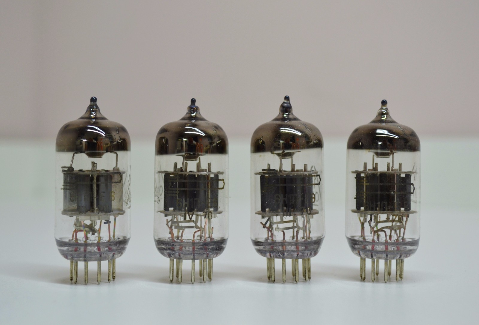 4pcs 6N1P-EV MATCHED QUAD Used Tube ECC88 E88CC 6DJ8 6922 GARANTY WORKING