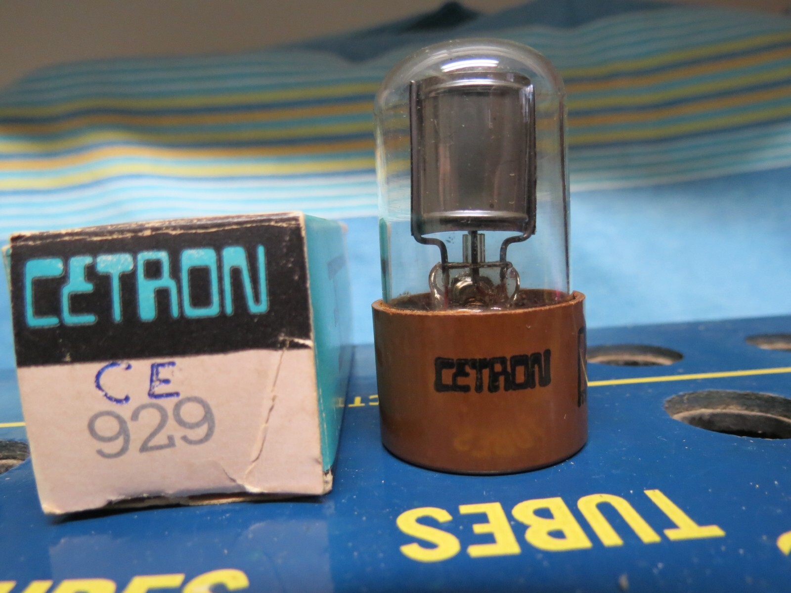 1X New in Box Photocell 929 Tube Cetron CE929 GL929 High vacuum detector