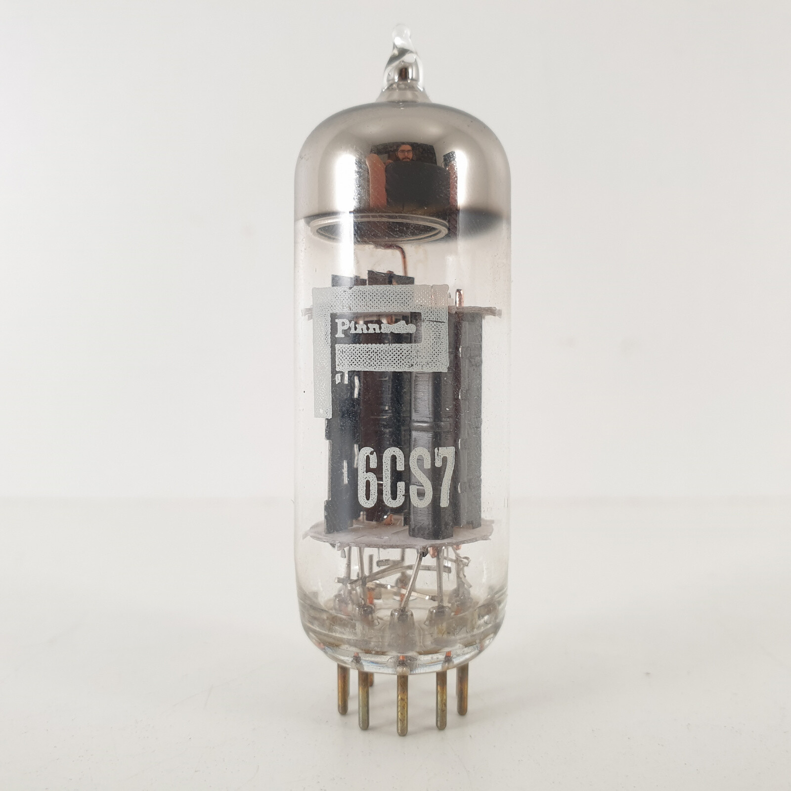 1 X 6CS7 PINNACLE TUBE. BLACK PLATES. COPPER RODS. 75/98%. 37. CH70
