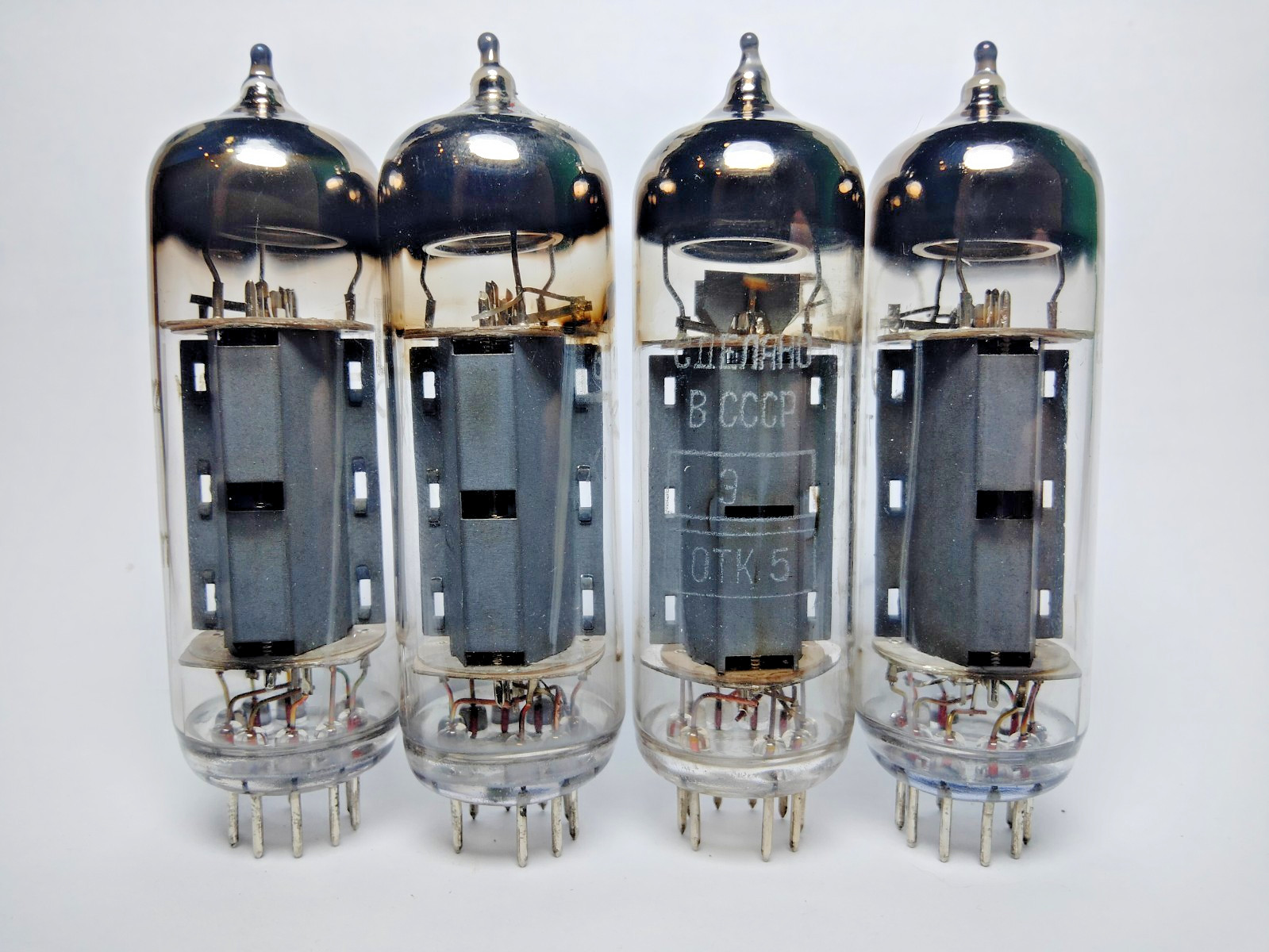 4 pcs USED 6P14P-EV / 6BQ5 / EL84 Matched Quad Gold Grid
