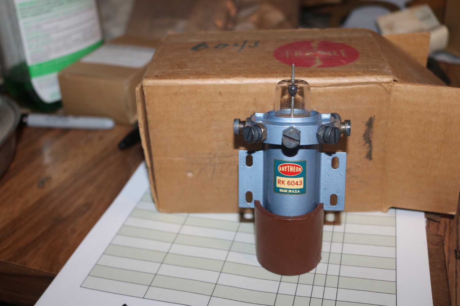 NOS vintage rare Raytheon JAN RK 6043 Electron tube