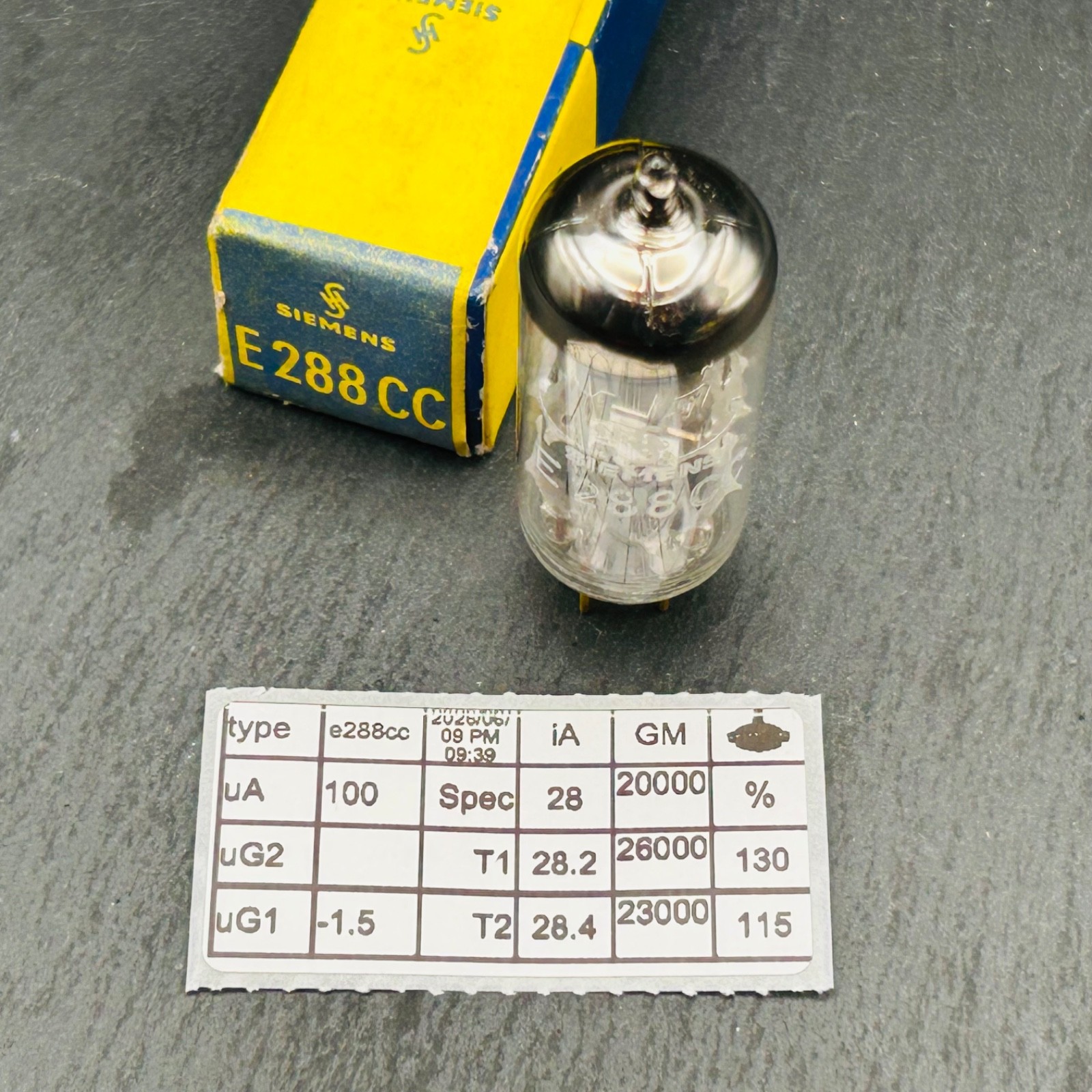 NOS Siemens E288CC Gold Pin Double Triode Tube – Tested Strong – Germany – Boxed