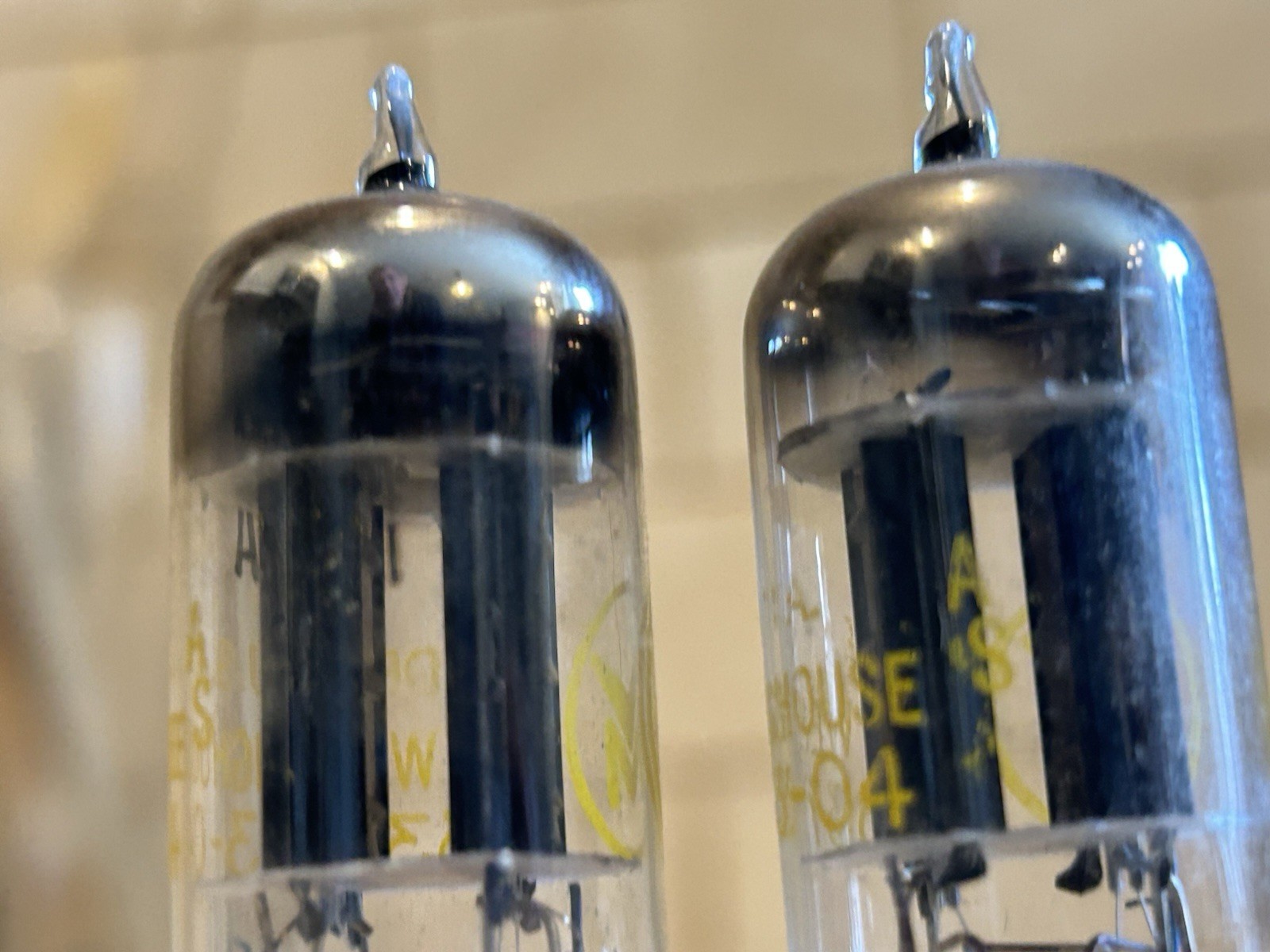 VINTAGE PAIR WESTINGHOUSE 12AU7A ECC82 AMP TUBES BLACK PLATE DATE MATCHED