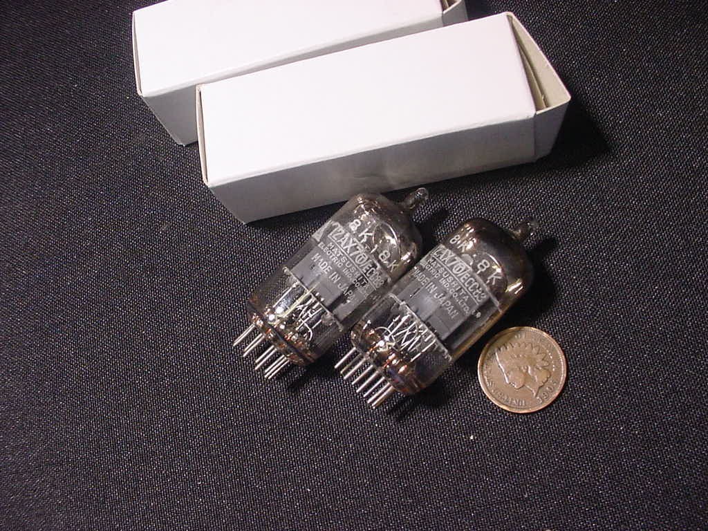 MATSUSHITA 12AX7 ECC83 TUBE PAIR Japan-made circa 60s (tested strong)