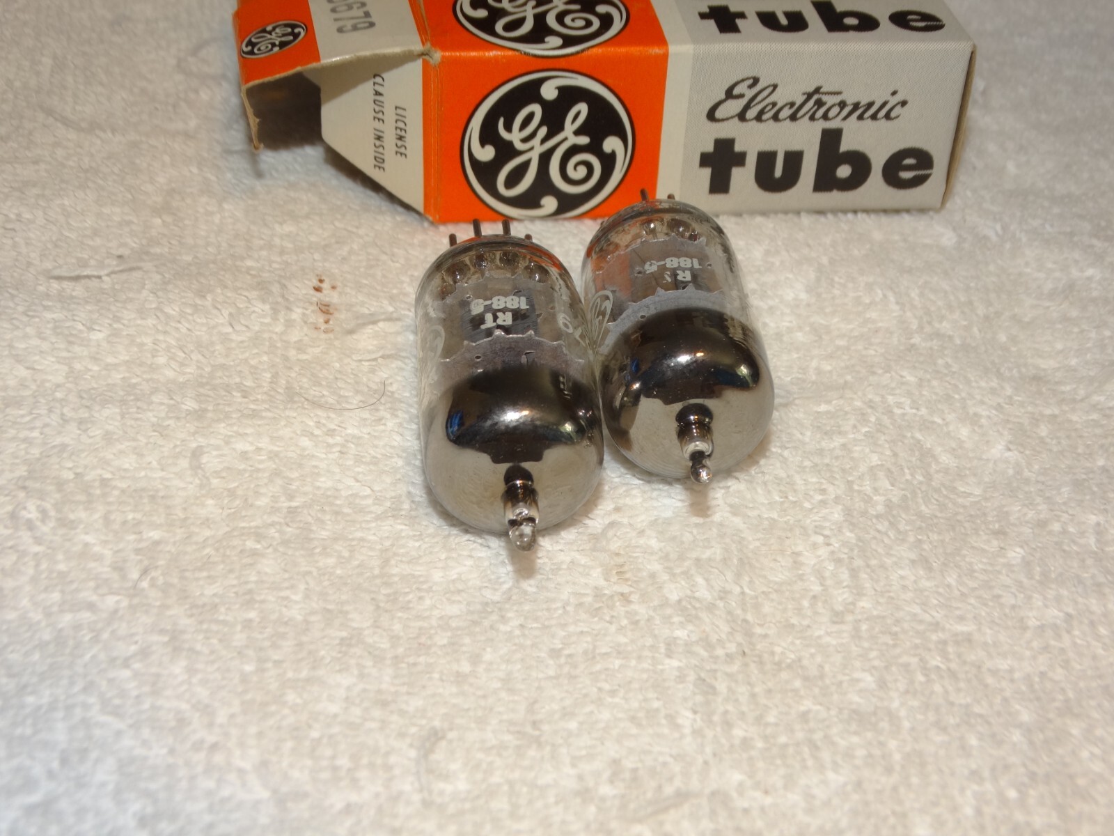 2 x 6679 -12AT7 G.E. Tubes*Low Noise *Tested Good*NOS*NIB*#4