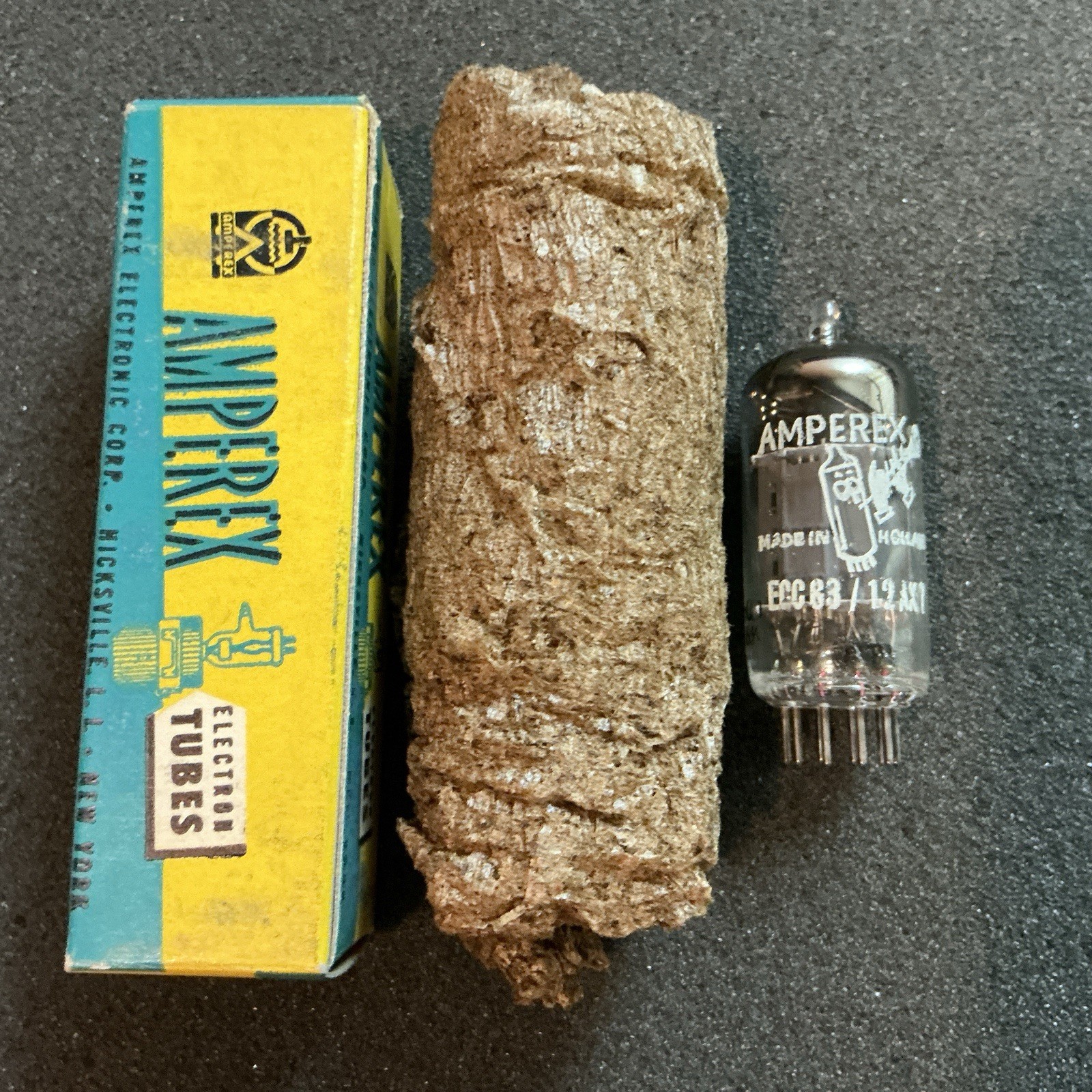 NOS Amperex 12AX7 ECC83 mC1 Tube Foil D-Get BALANCED Bugle Boy 12ax7a B339