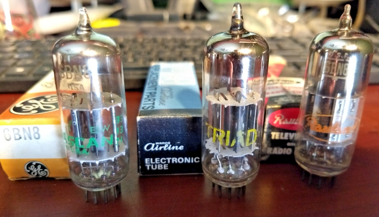 lot of 3 = Rauland Triad Dynascan GE 6BN8 Vacuum tubes double triode – NOS/NIB