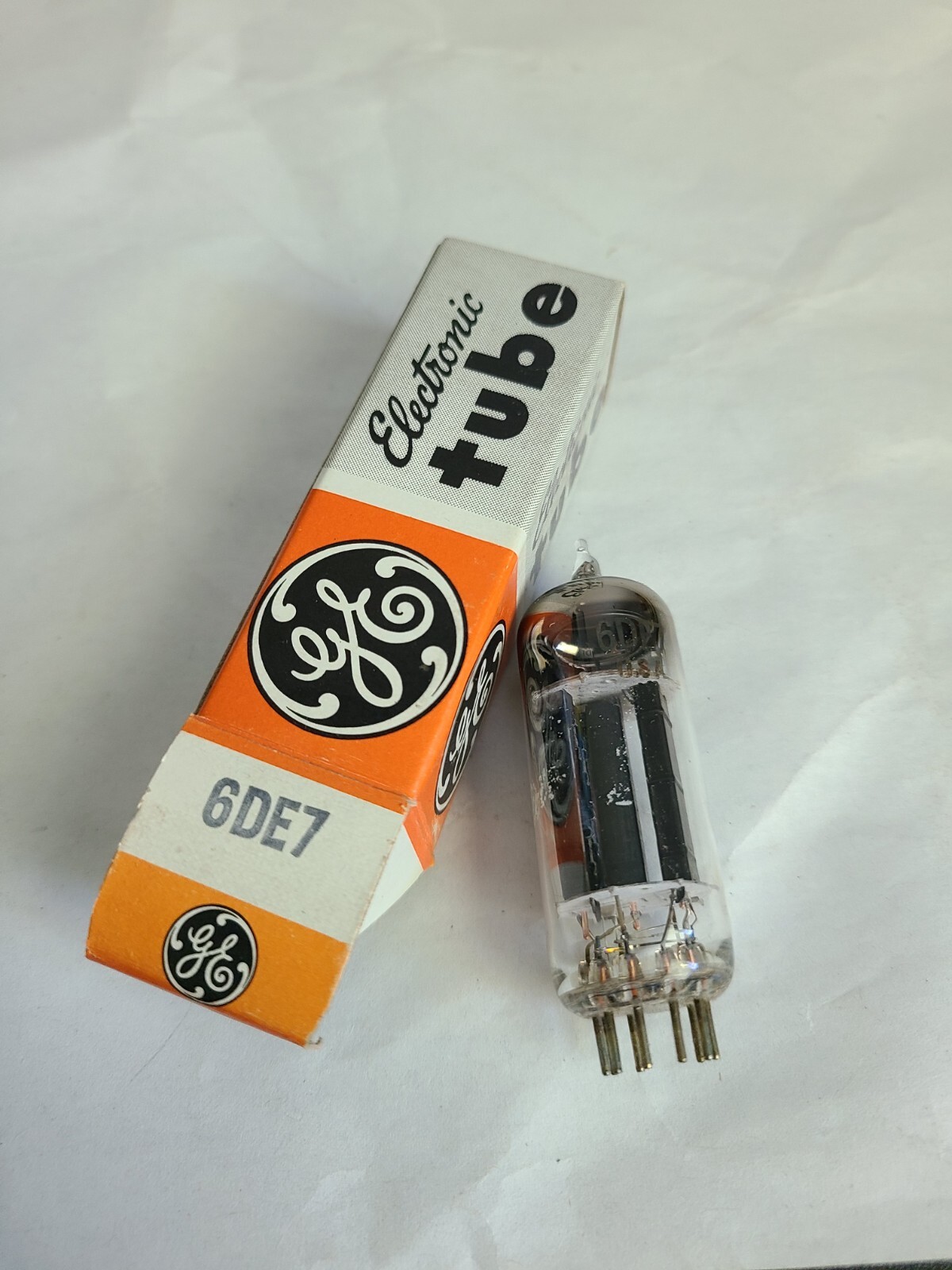 Lot 10 GE Electronic Tubes w Boxes 6DE7, 6DT5, 6AS5, 6FH5 ETC