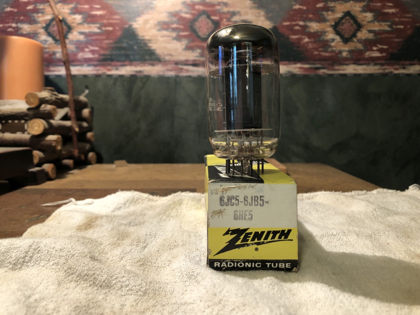 1ea Zenith 6CJ5/6JB5/6HE5 Vacuum Tube, Made in USA. Tests Very Good. See Pics