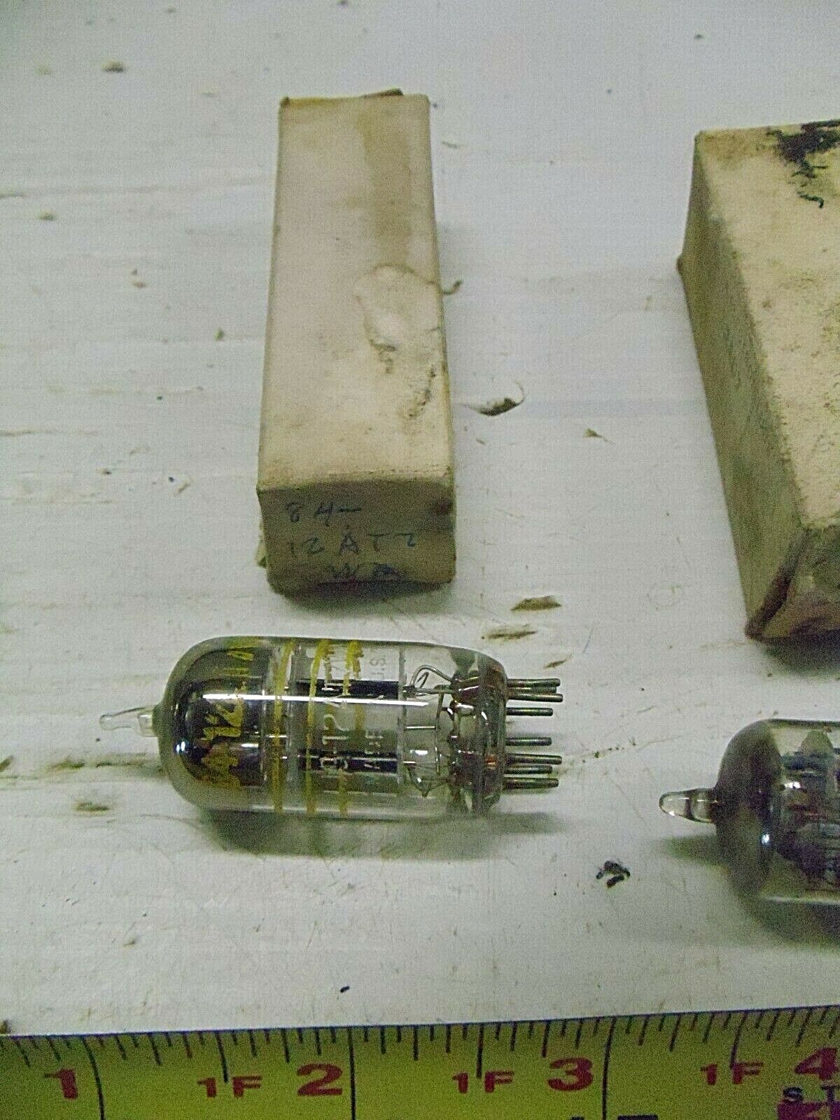 Old Vintage Radio TV Vacuum Electron Tubes 12AX7 12AT7 12AU7 12BH7 Sylvania RCA