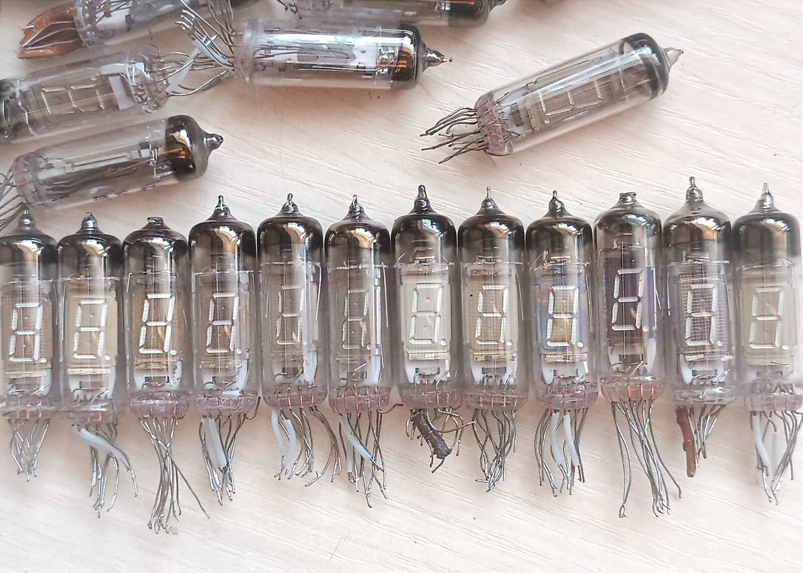 25 pcs IV-6 VFD Tube DIGIT DISPLAY NIXIE CLOCK luminescent indicator USED #2