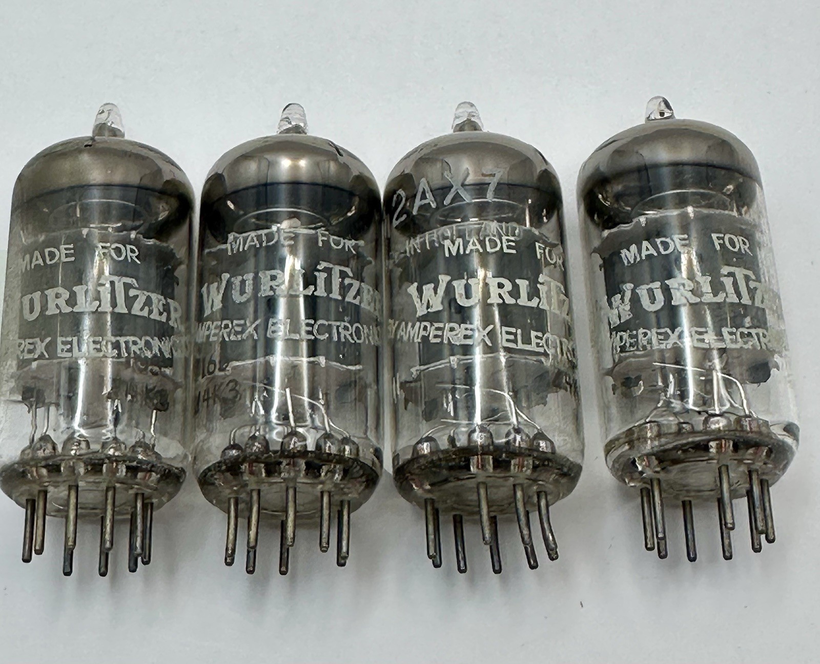 LOT OF 4 – 12AX7 – WURLITZER (AMPEREX) – VACUUM TUBES – TESTED