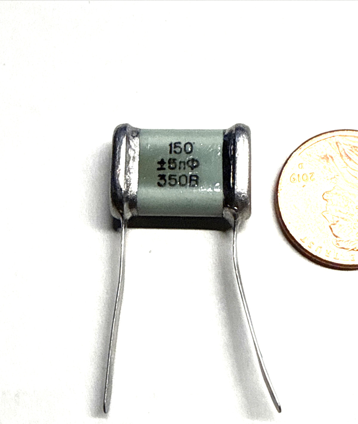 one mica 150 pF Capacitor 350V Space Spanner C-5 Military Grade