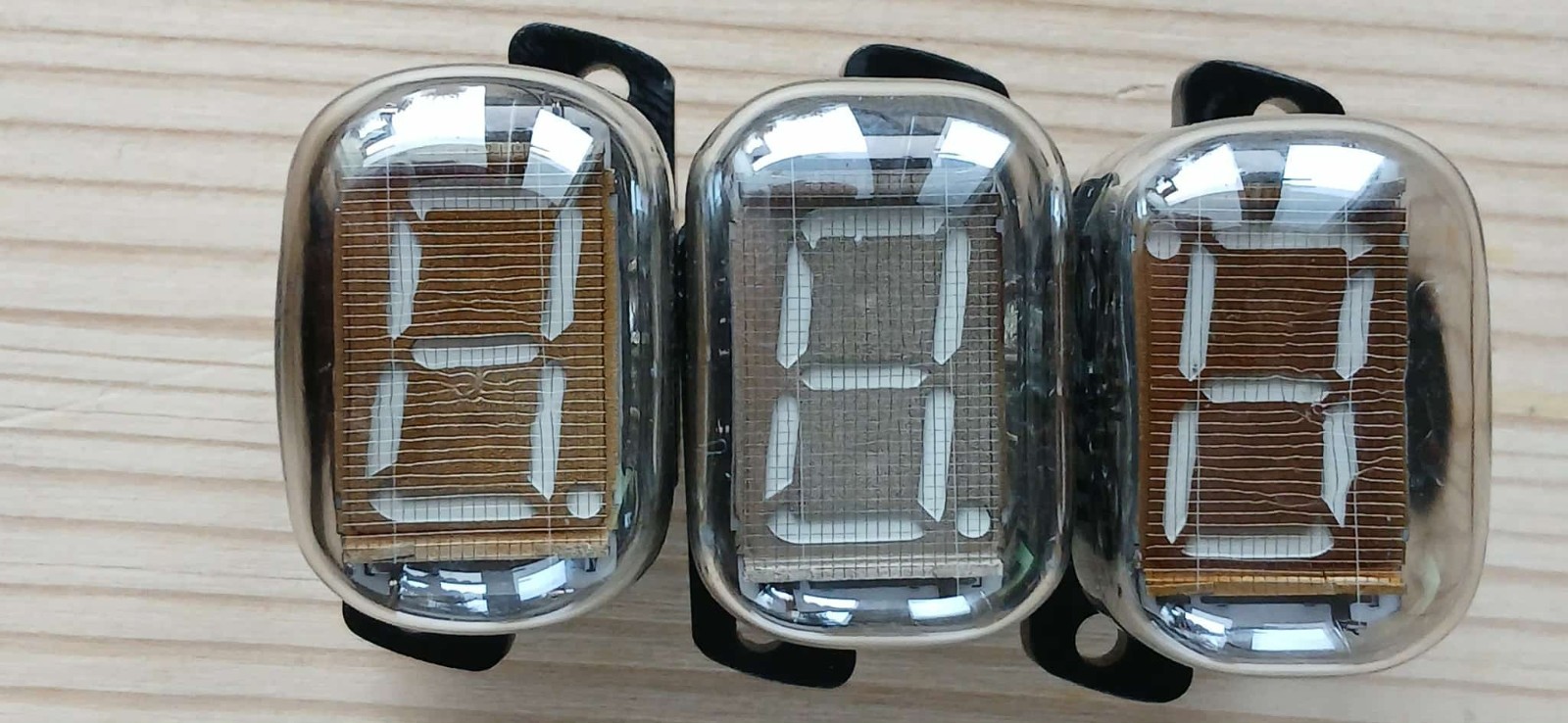 1 pcs IV-22 ИВ-22 Soviet VFD 7 Segment Nixie Tube. NEW. 100% Tested. NOS.