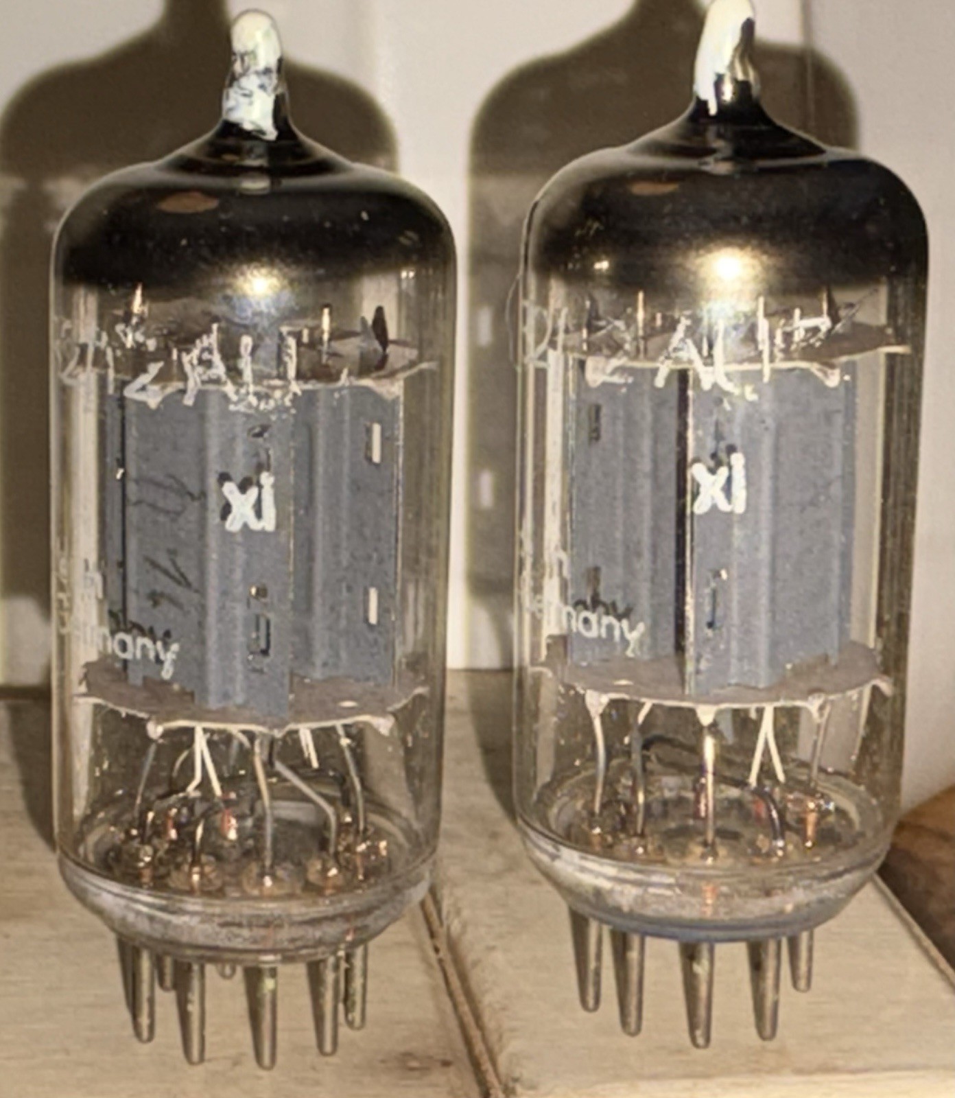 Matched Pair Telefunken ECC82/12AU7 Long Ribbed Plate Diamond Bottom Test Strong