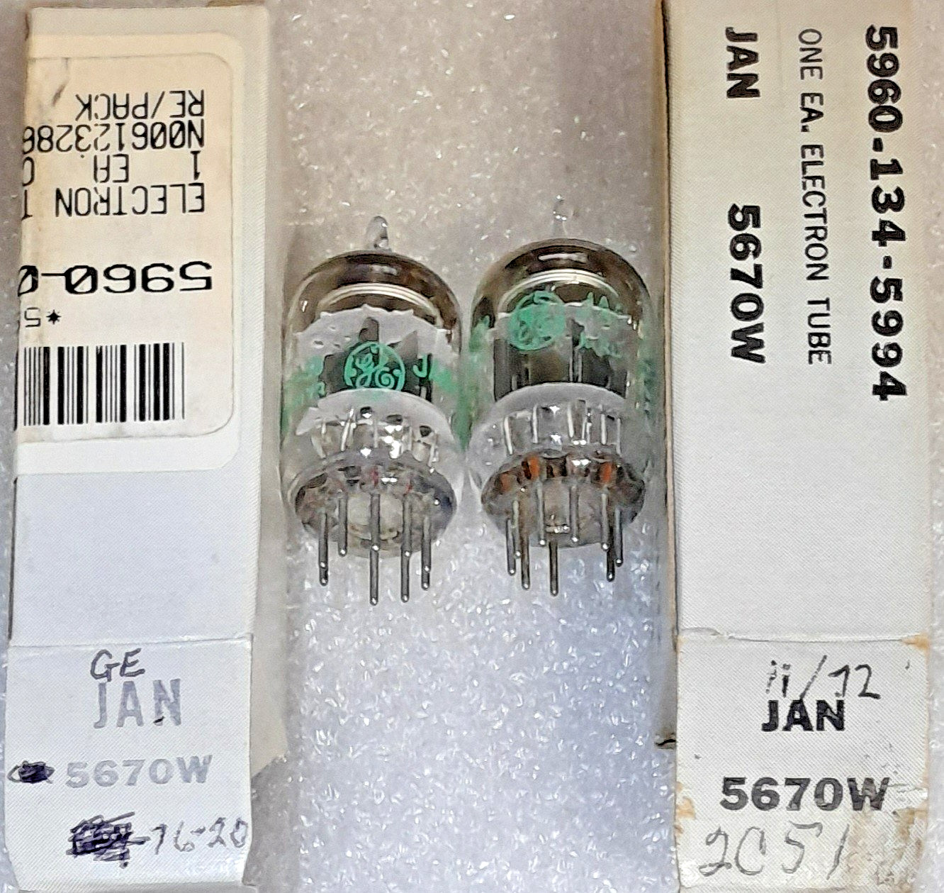 Pair JAN 5670W GE NOS Vacuum Tubes, TV-7D Tested – will combine shipping