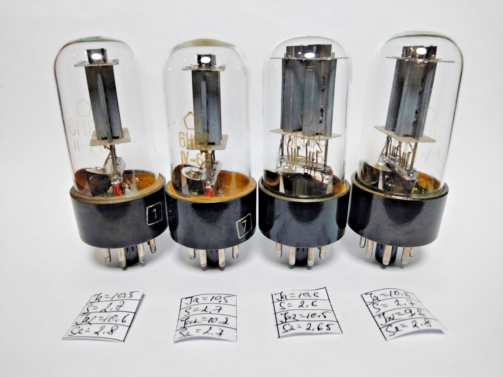 4 pcs NEW 6N8S/ 6SN7/ ECC32 Nevz tubes Matched Quad