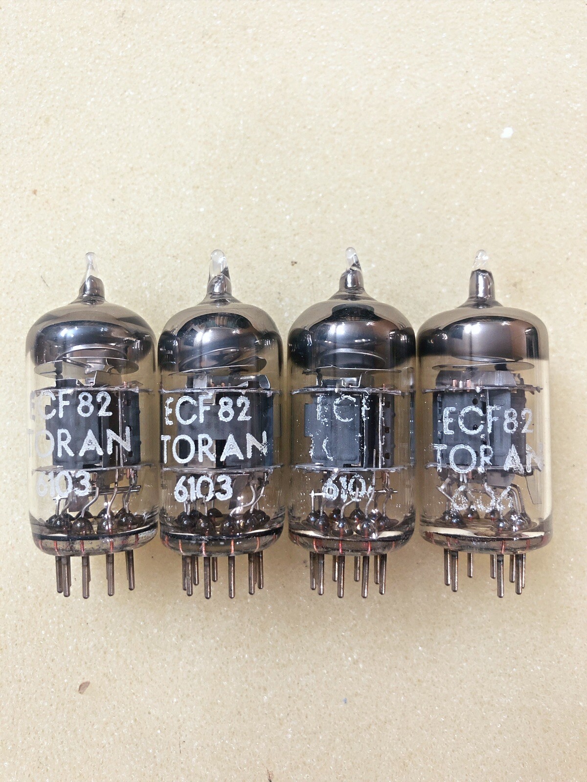 Lorenz ECF82 E80CF 6U8 6BL8 ECF80 Triple Mica NOS Tested Super Rare