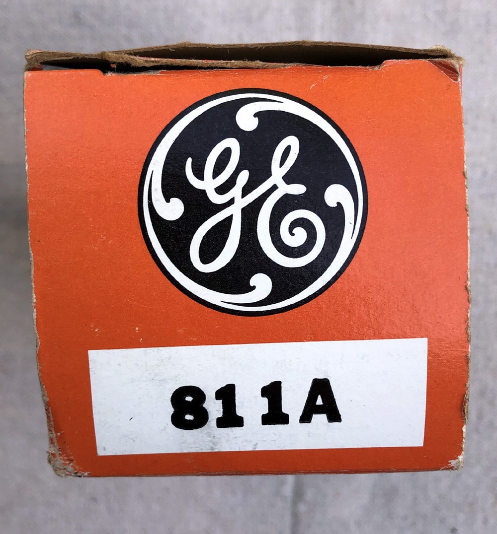 GE 811A Electronic Tube New in Damaged Box Ships Free
