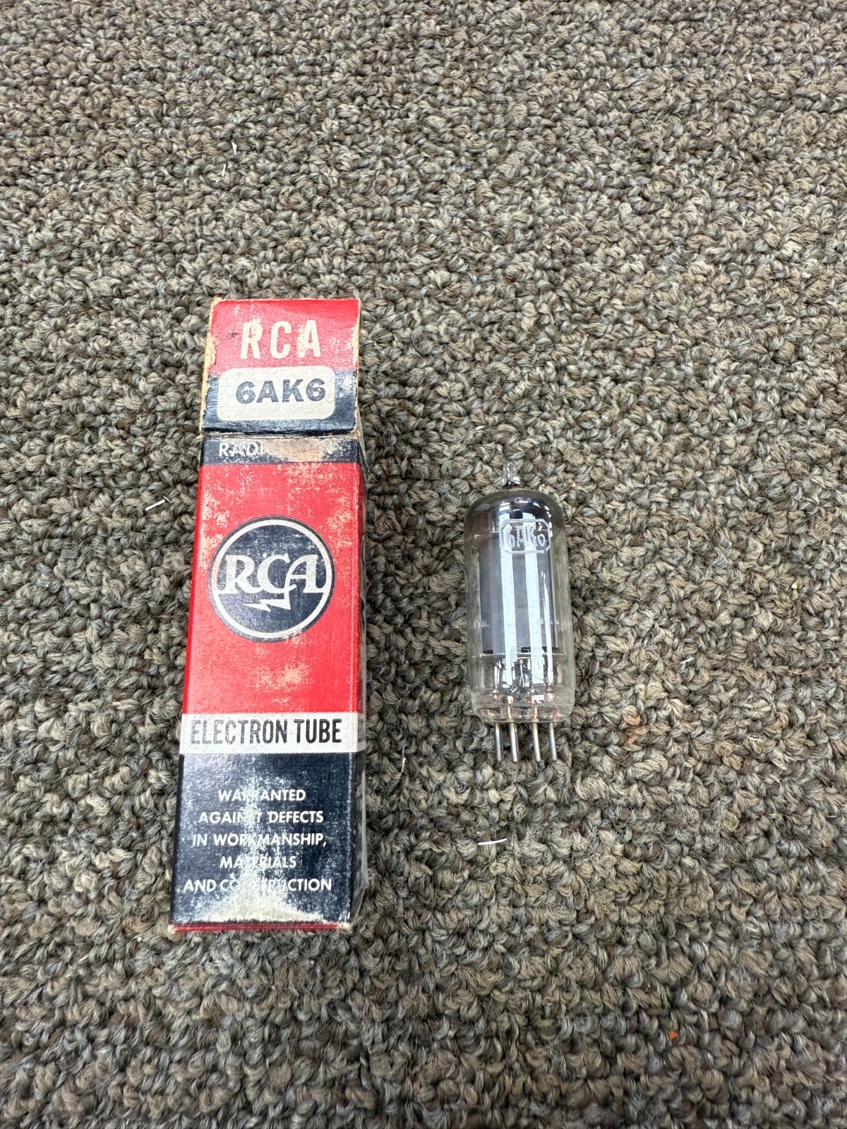 RCA 6AK6 Vacuum Tube NOS