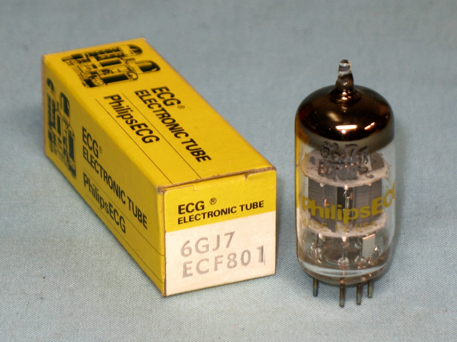 VACUUM TUBE ~ 6GJ7 / ECF801 ~ PHILIPS / ECG ~ NOS ~ 6GJ7 / ECF801