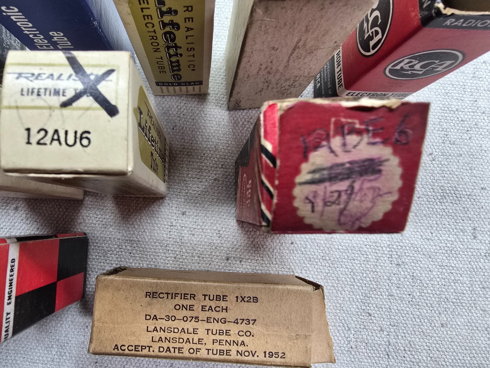 Lot of 13 Assorted Vacuum Tubes 2AF4A, 1X2B, 1R5, 6BZ6, 6AT8A, 6LN8, 12AU6, 6AS5
