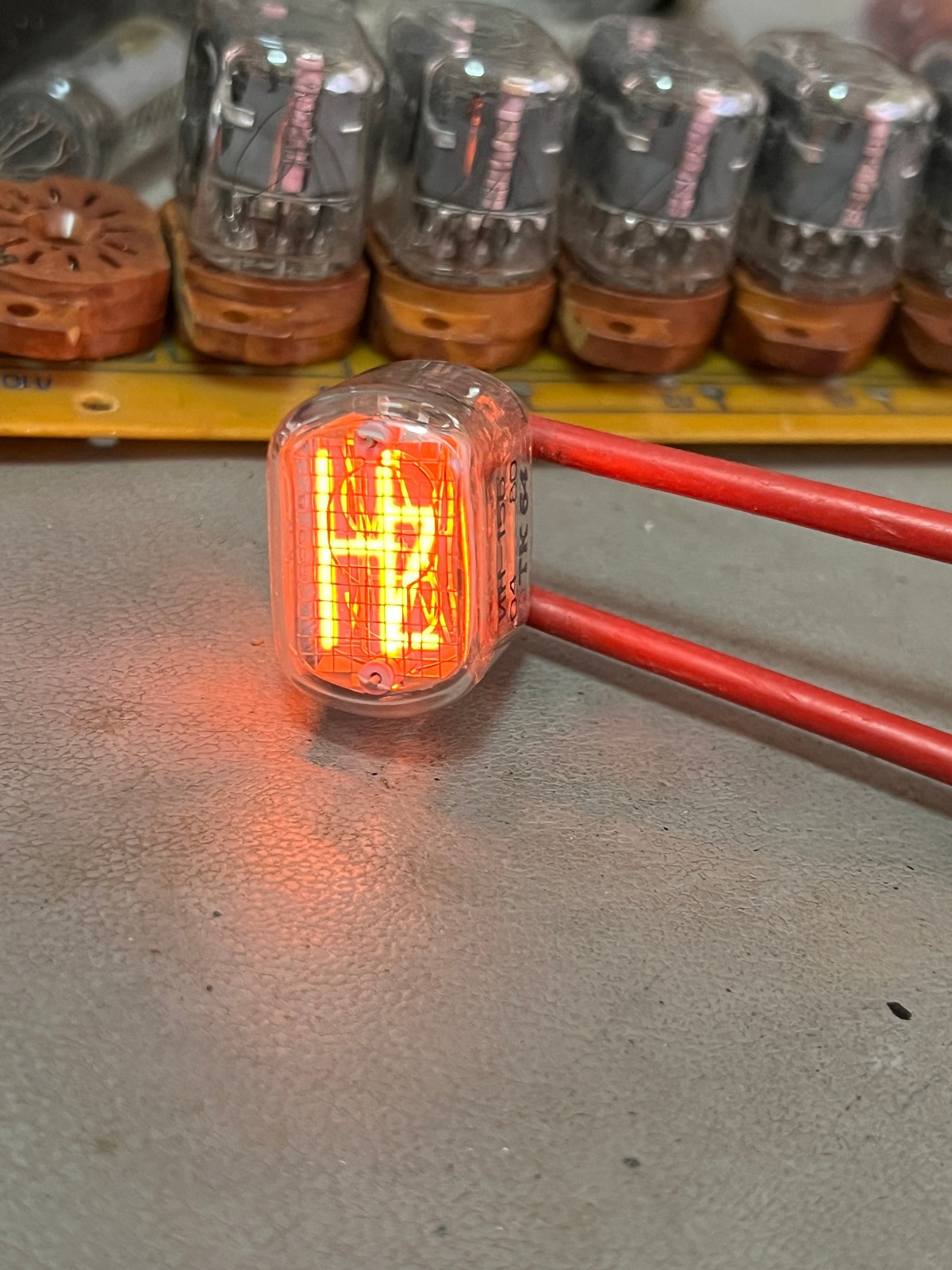 IN-12B,IN15A,IN15B Soviet Russian Nixie Indicator Tubes Lot of 10 pcs w/Socket