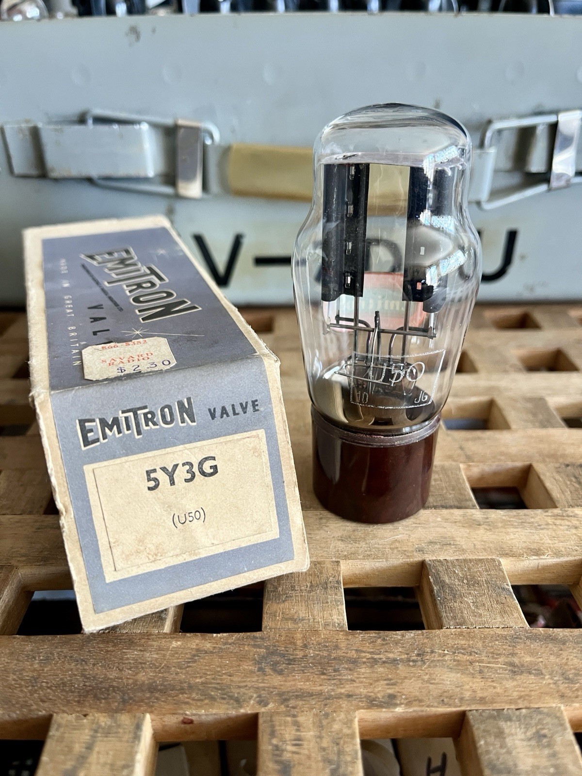 NOS NIB 1953 Emitron U50 5Y3G GEC Brown Base Black Plate Rectifier Vacuum Tube