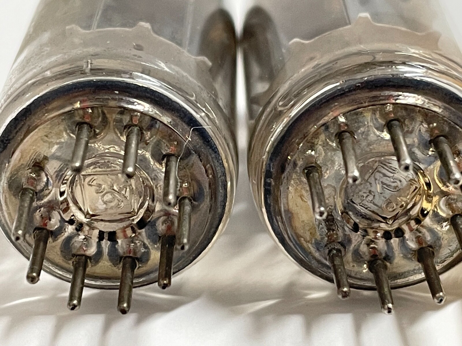 VINTAGE PAIR 12AU7 – ECC82 TELEFUNKEN MAZDA 1956 strong GM values